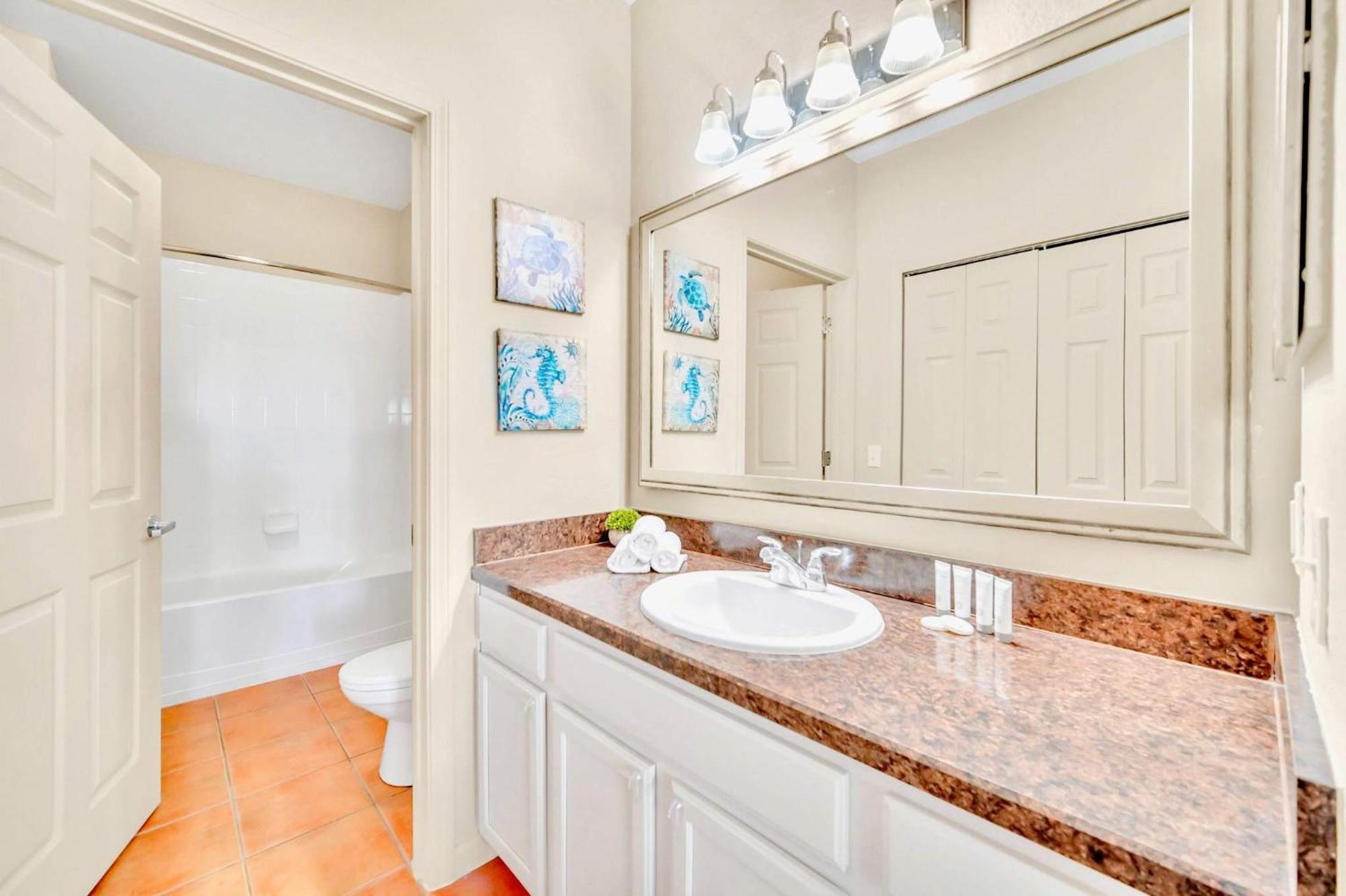 Modern 2Br Condo - Hot Tub And Pool - Near Disney Orlando Dış mekan fotoğraf